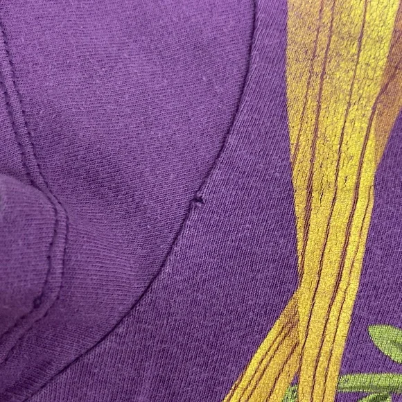 Tangled Tee - Picture 4 of 6